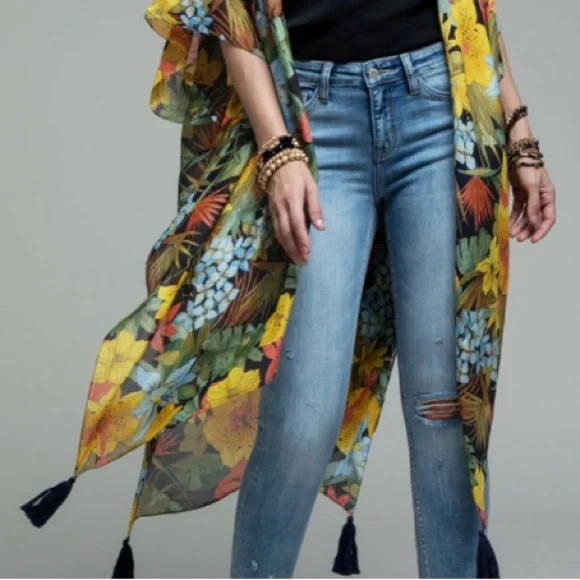 Daydream Floral Kimono NWT - Picture 6 of 11